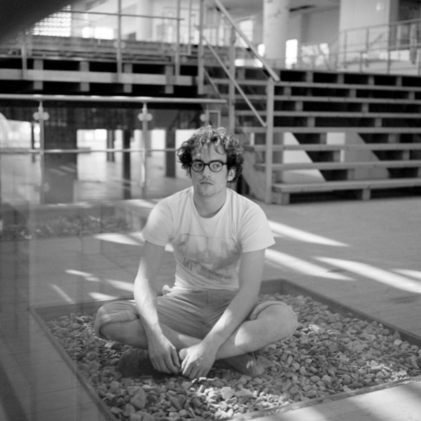 http://s389376955.online.de/files/gimgs/th-10_Untitled21.jpg